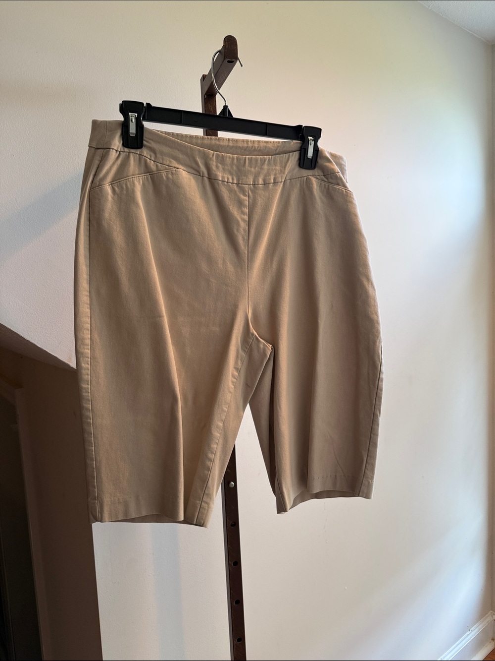 Chico’s Beige Women's Stretch Bermuda Shorts